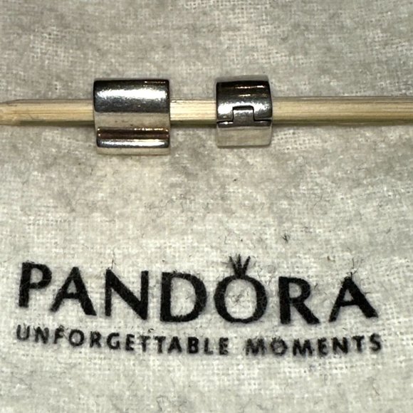 (2) Authentic Pandora Sterling Silver Best Friend Charm Bead & Clip 925 ALE #39 - Picture 6 of 12